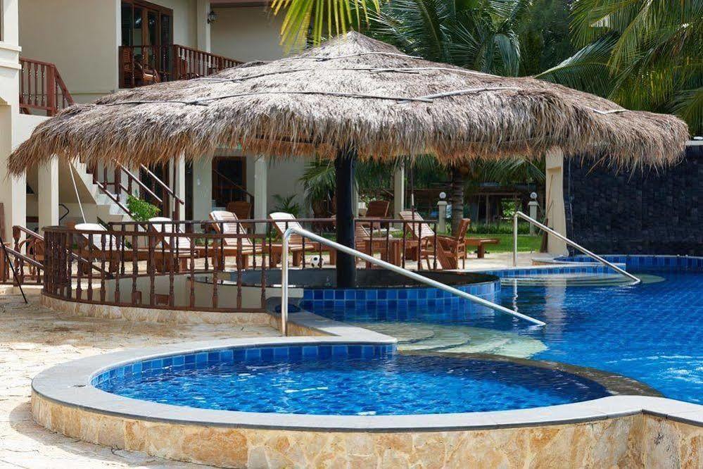 Sara Beachfront Boutique Resort Pathiu Exterior photo
